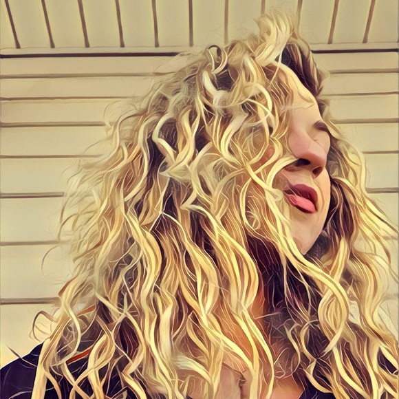 Meet your Posher, Lindsey - Picture 1 of 1